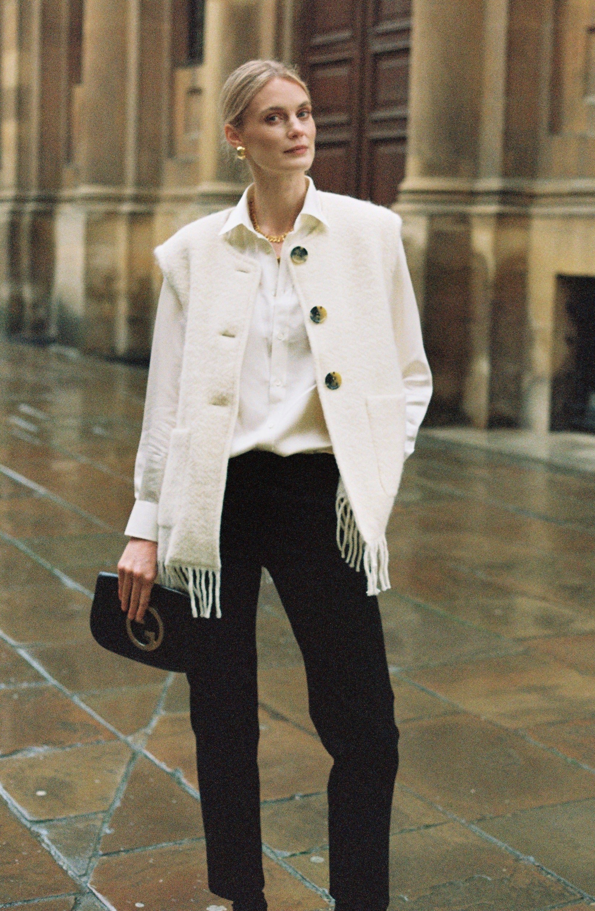 Frida Gilet - Cream Fringe