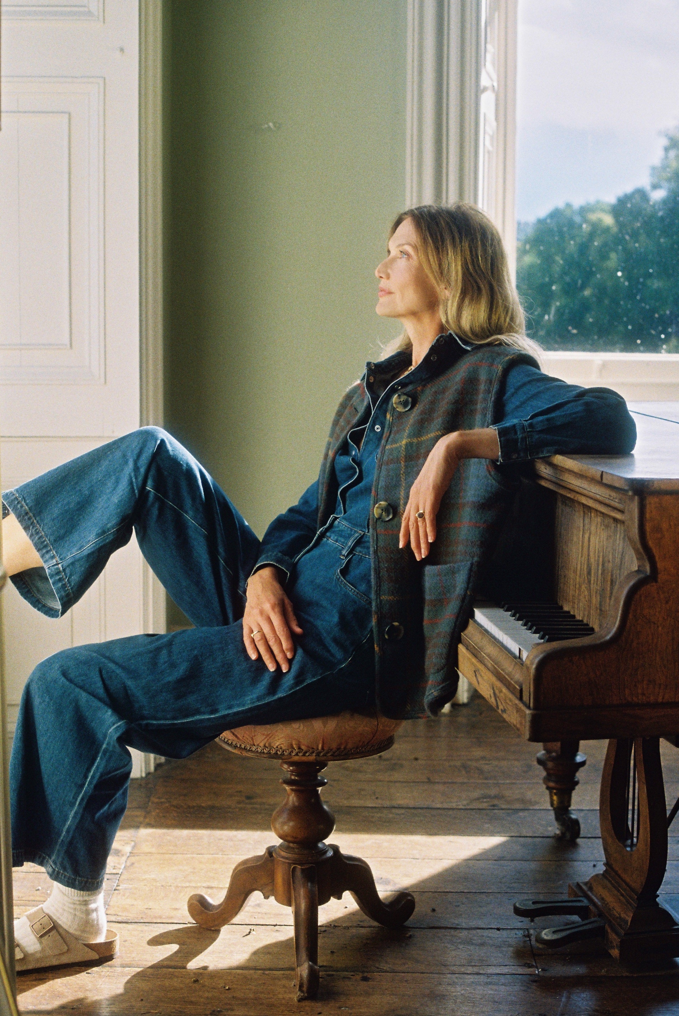 Frida Gilet - Cream Fringe